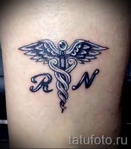 Тату Кадуцей фото - тату для привлечения денег и удачи фото 2180 tatufoto.ru
