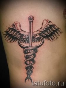 Тату Кадуцей фото - тату символ удачи и богатства фото 4199 tatufoto.ru