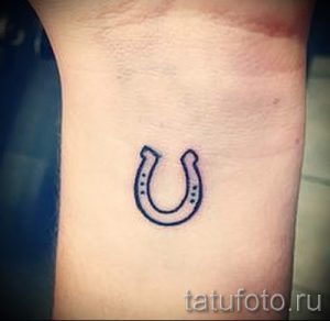 Тату Подкова фото - тату на удачу богатство и счастье фото 5226 tatufoto.ru