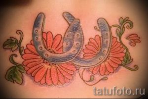 Тату Подкова фото - тату на удачу в любви 1251 tatufoto.ru