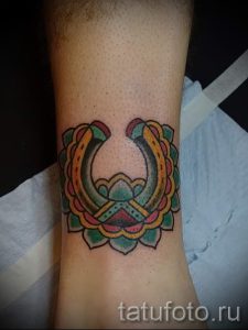 Тату Подкова фото - тату на удачу в спорте 2260 tatufoto.ru
