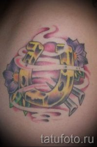 Тату Подкова фото - тату на удачу достаток и любовь фото 6272 tatufoto.ru