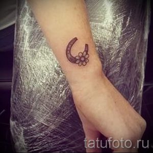 Тату Подкова фото - тату привлекающие удачу 2308 tatufoto.ru