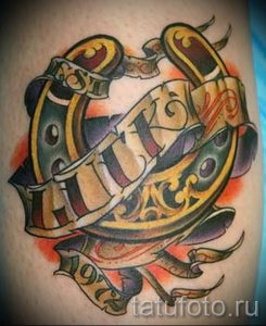Тату Подкова фото - тату привлекающие удачу 8314 tatufoto.ru