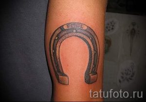 Тату Подкова фото - тату удача счастье богатство фото 3322 tatufoto.ru