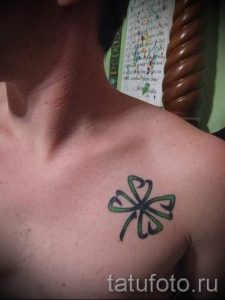 Тату Четырехлистный клевер фото - тату руна удачи 5439 tatufoto.ru