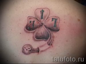 Тату Четырехлистный клевер фото - тату талисманы на удачу 1457 tatufoto.ru