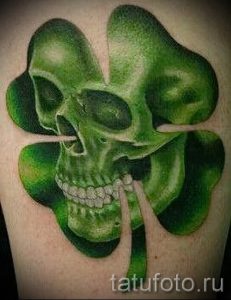 Тату Четырехлистный клевер фото - фото тату которые приносят удачу 3483 tatufoto.ru