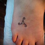 очень простые тату - фото готовой татуировки 02092016 4155 tatufoto.ru