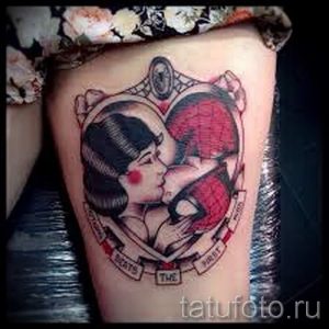 primer-tatuirovki-poceluj-ili-guby-foto-001-tatufoto-ru