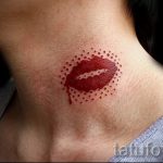 primer-tatuirovki-poceluj-ili-guby-foto-023-tatufoto-ru