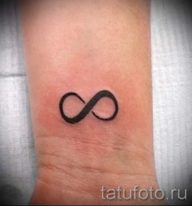 простые тату бесконечность - фото готовой татуировки 02092016 3182 tatufoto.ru