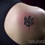 простые тату знаки - фото готовой татуировки 02092016 1222 tatufoto.ru