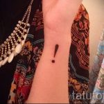 простые тату знаки - фото готовой татуировки 02092016 6227 tatufoto.ru