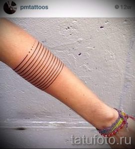 простые тату из линий - фото готовой татуировки 02092016 1233 tatufoto.ru