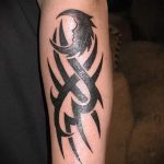 простые тату на предплечье - фото готовой татуировки 02092016 4290 tatufoto.ru