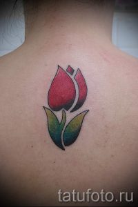 простые тату цветы - фото готовой татуировки 02092016 3345 tatufoto.ru