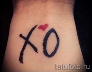 простые татуировки для девушек - фото готовой татуировки 02092016 8374 tatufoto.ru