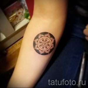 самые простые тату - фото пример готовой татуировки 02092016 12423 tatufoto.ru
