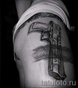тату в виде пистолета - фото готовой татуировки 01092016 1070 tatufoto.ru