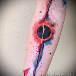 тату космос акварель - фото готовой татуировки 17108 tatufoto.ru