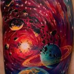 тату космос рукав - фото готовой татуировки 33173 tatufoto.ru