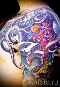 тату космос - фото готовой татуировки 46090 tatufoto.ru