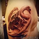 tatu-lebed-na-ruke-foto-primer-gotovoj-tatuirovki-2104-tatufoto-ru