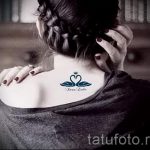 tatu-lebed-na-shee-foto-primer-gotovoj-tatuirovki-2117-tatufoto-ru