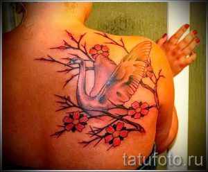 tatu-lebed-foto-primer-gotovoj-tatuirovki-13060-tatufoto-ru