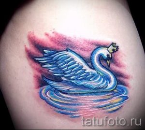 tatu-lebed-foto-primer-gotovoj-tatuirovki-21068-tatufoto-ru