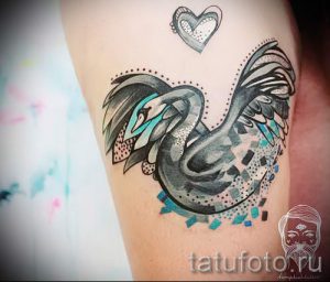 tatu-lebed-foto-primer-gotovoj-tatuirovki-30077-tatufoto-ru