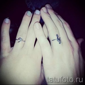 тату-обручальные-кольца-фото-варианты-татуировок-вместо-обручальных-колец-54.jpg