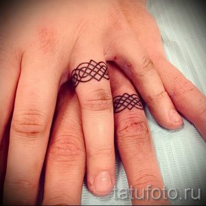 тату-обручальные-кольца-фото-варианты-татуировок-вместо-обручальных-колец-7