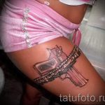 тату пистолет на ноге - фото готовой татуировки 01092016 3108 tatufoto.ru