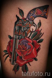 тату пистолет с розами - фото готовой татуировки 01092016 5139 tatufoto.ru