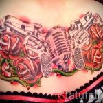 тату пистолет с розами - фото готовой татуировки 01092016 9143 tatufoto.ru