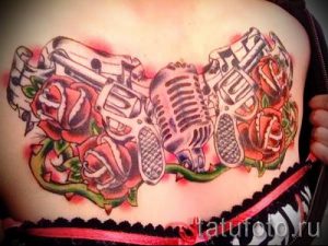 тату пистолет с розами - фото готовой татуировки 01092016 9143 tatufoto.ru