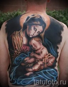 Божья Мать - большая цветная тату на всю спину - фото вариант