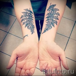Классная тату папоротник на фото - для статьи про значение татуировки 41