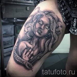 Медуза Горгона тату - фото пример для статьи про значение татуировки 15