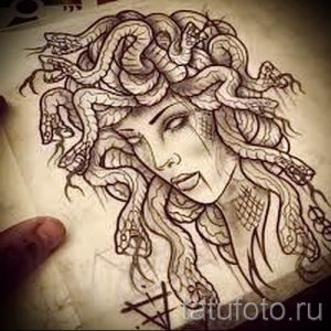 Медуза Горгона тату - фото пример для статьи про значение татуировки 23