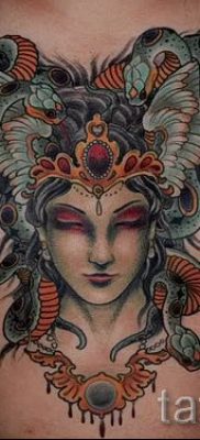 Медуза Горгона тату — фото пример для статьи про значение татуировки 28