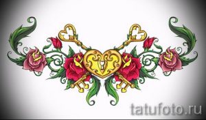 Фото тату: Красивый эскиз татуировки с изображением сердца, замка, ключей и роз. Рисунок выполнен в ярких цветах с добавлением золотых элементов.