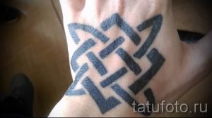 Тату Квадрат Сварога - фото для статьи про значение татуировки - tatufoto.ru - 8