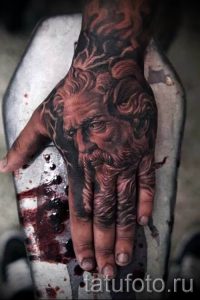 Тату Посейдон - фото для статьи про значение татуировки Посейдон - tatufoto.ru - 26