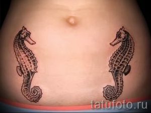 Тату морской конек - фото пример готовой тату для статьи про значение 39