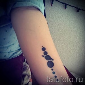 Фото пример тату планеты для статьи про значение татуировки планета - tatufoto.ru - 8