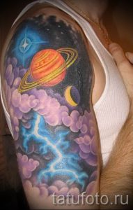 Фото пример тату планеты для статьи про значение татуировки планета - tatufoto.ru - 10