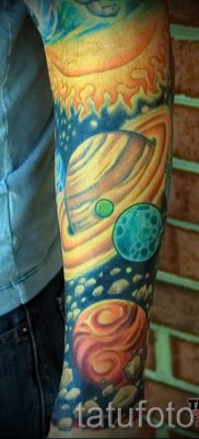 Фото пример тату планеты для статьи про значение татуировки планета — tatufoto.ru — 12